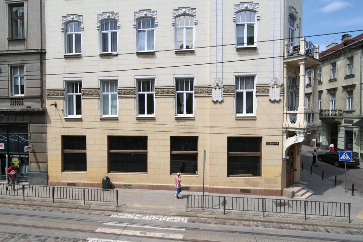 Buk Apartments On Doroshenka 25 Lemberg Exterior foto