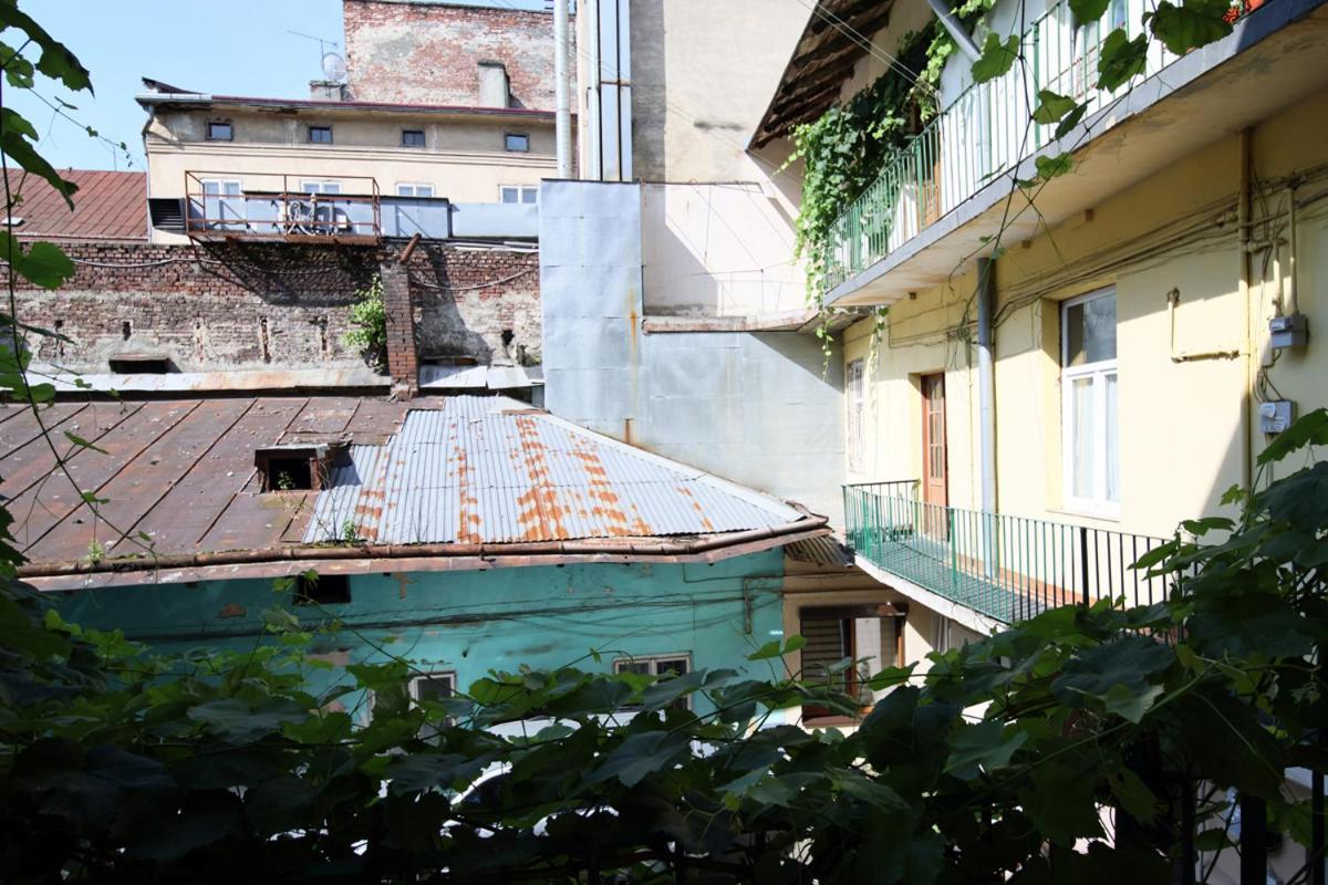 Buk Apartments On Doroshenka 25 Lemberg Exterior foto